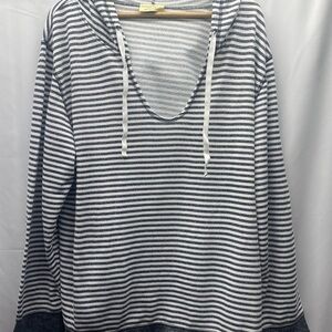 Bobbie Brooks Women’s Gray and White Striped V-Neck Hooded Sweatshirt 3X
